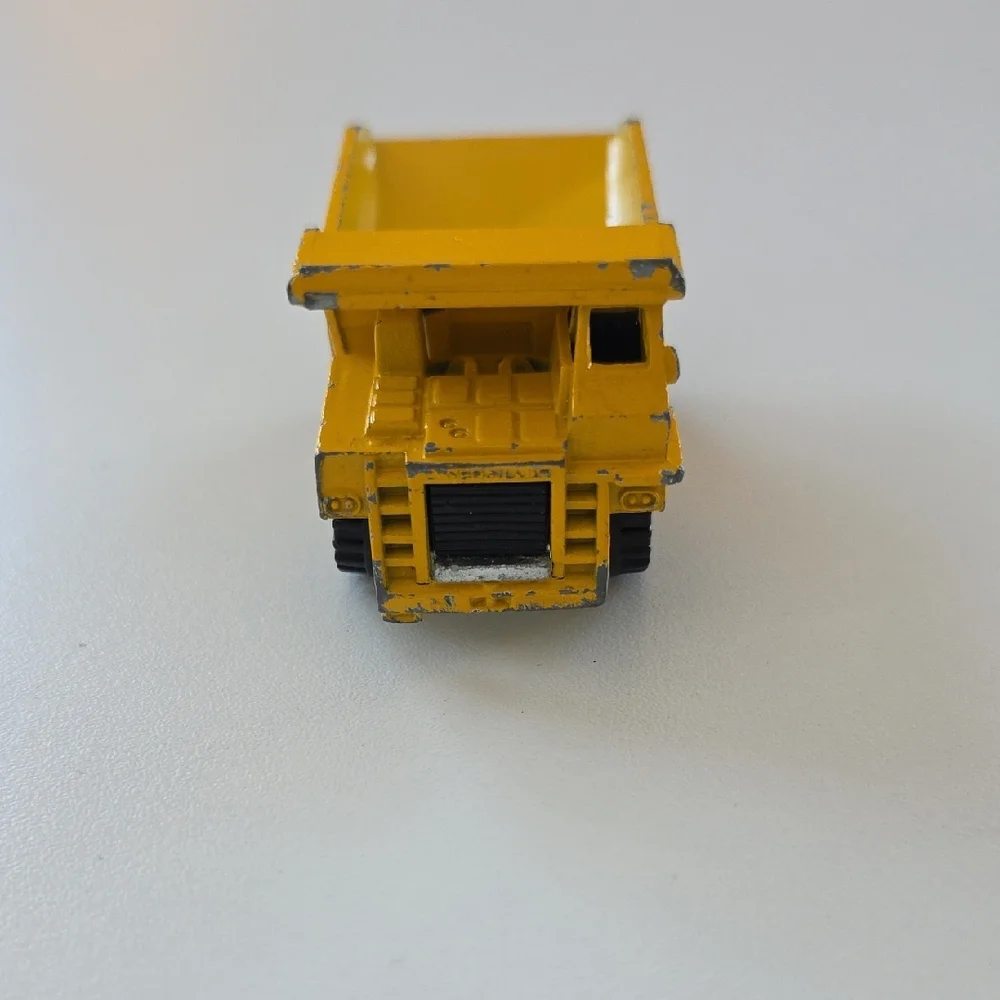 Hot Wheels 1979 CAT Yellow Dump Truck